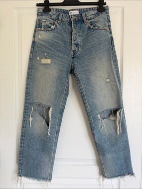 Zara Women’s Light Blue Ripped Relaxed Jeans